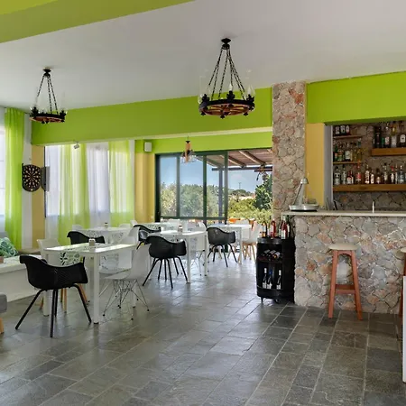 Ilios And Irene 7 4*