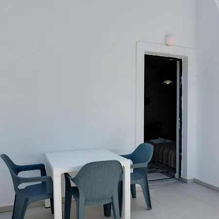 Ilios And Irene 7 Bed & Breakfast