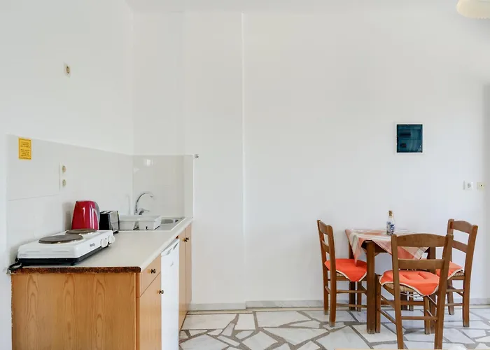 Ilios And Irene 7 Bed & Breakfast